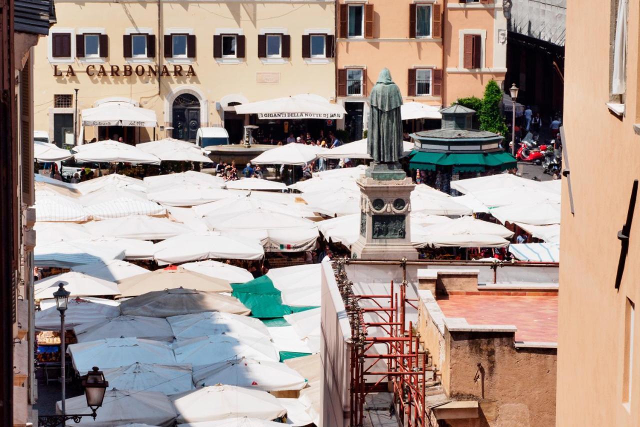 Отель Town House Campo De Fiori Рим Экстерьер фото